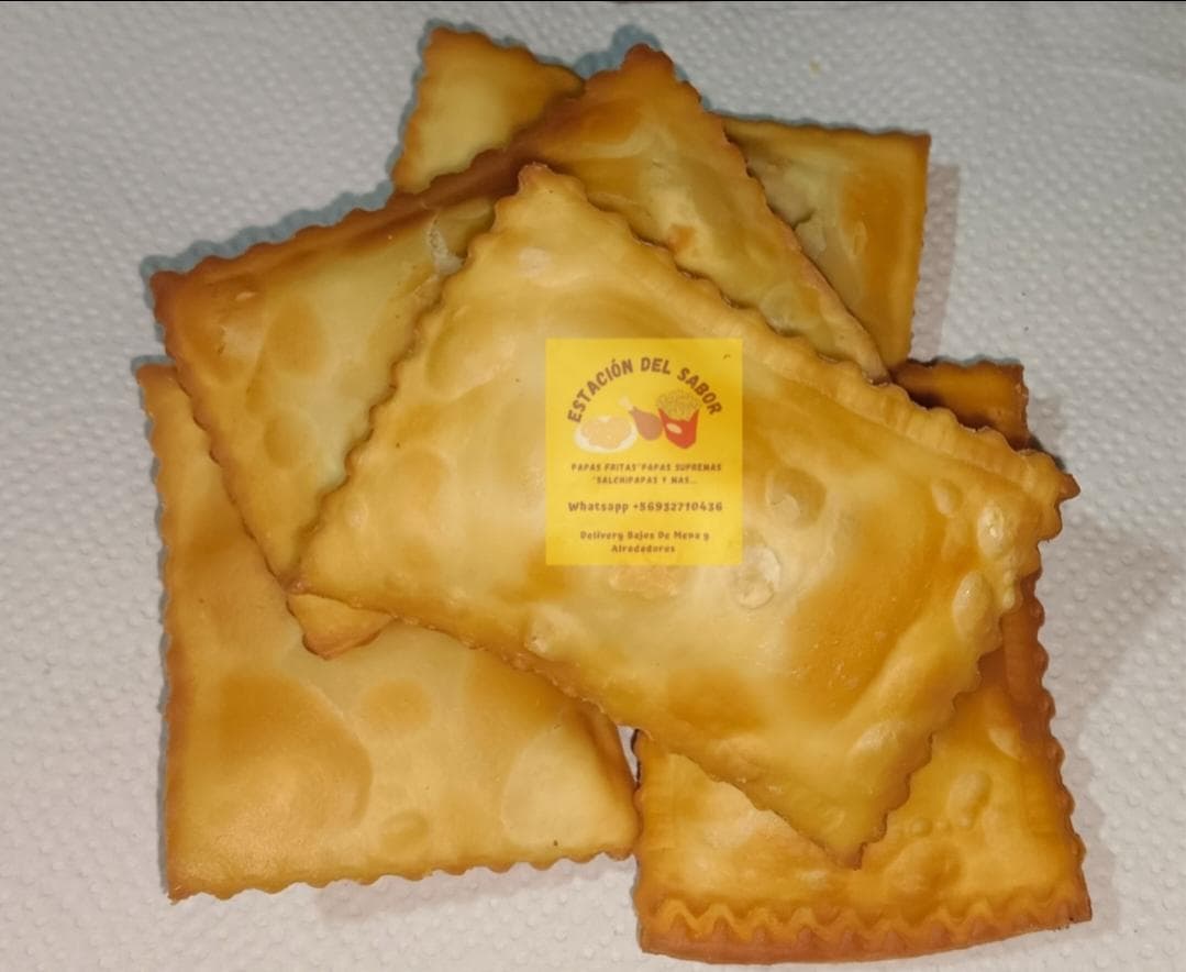 EMPANADAS QUESO ACEITUNA