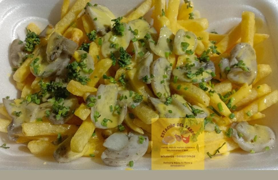 PAPAS CHAMPIÑON CHEDDAR